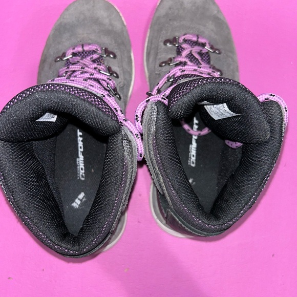 Columbia newton ridge waterproof hiking boot women size 6 - Picture 7 of 8